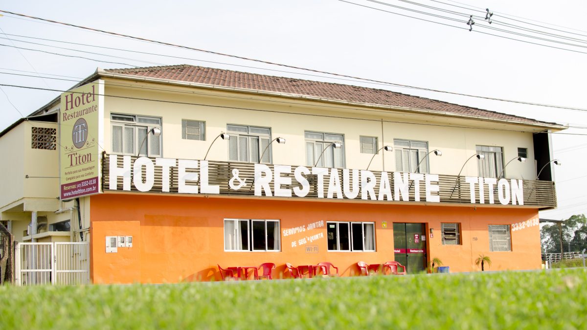 Hotel e Restaurante Titon